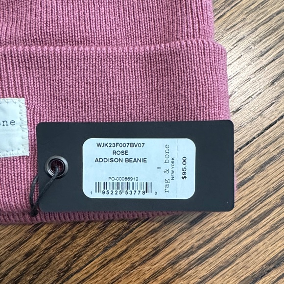 Rag & Bone Woman’s Addison Beanie. Rose - Picture 2 of 4